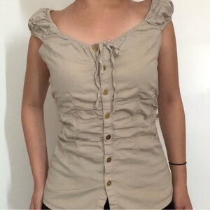 Suzy Shier beige/grey blouse top